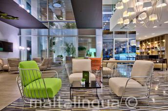 ヴァレンティーナホテルのロビーエリア