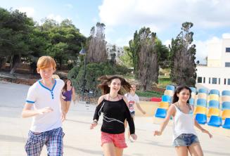 マルタにおける英語学校のスポーツ活動