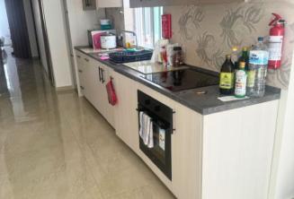 教師と過ごすキッチン